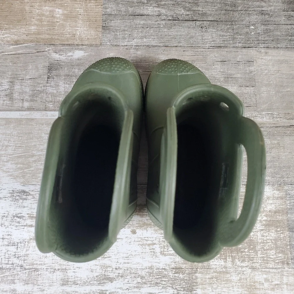 Crocs Handle It Kids Rain Boots Sz 9 C9 Green Rubber Handles Slip On Mid Top
